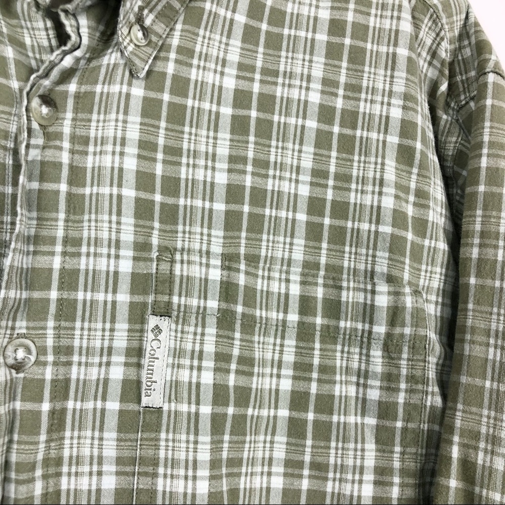 🌿 Columbia plaid button up - Picture 2 of 7
